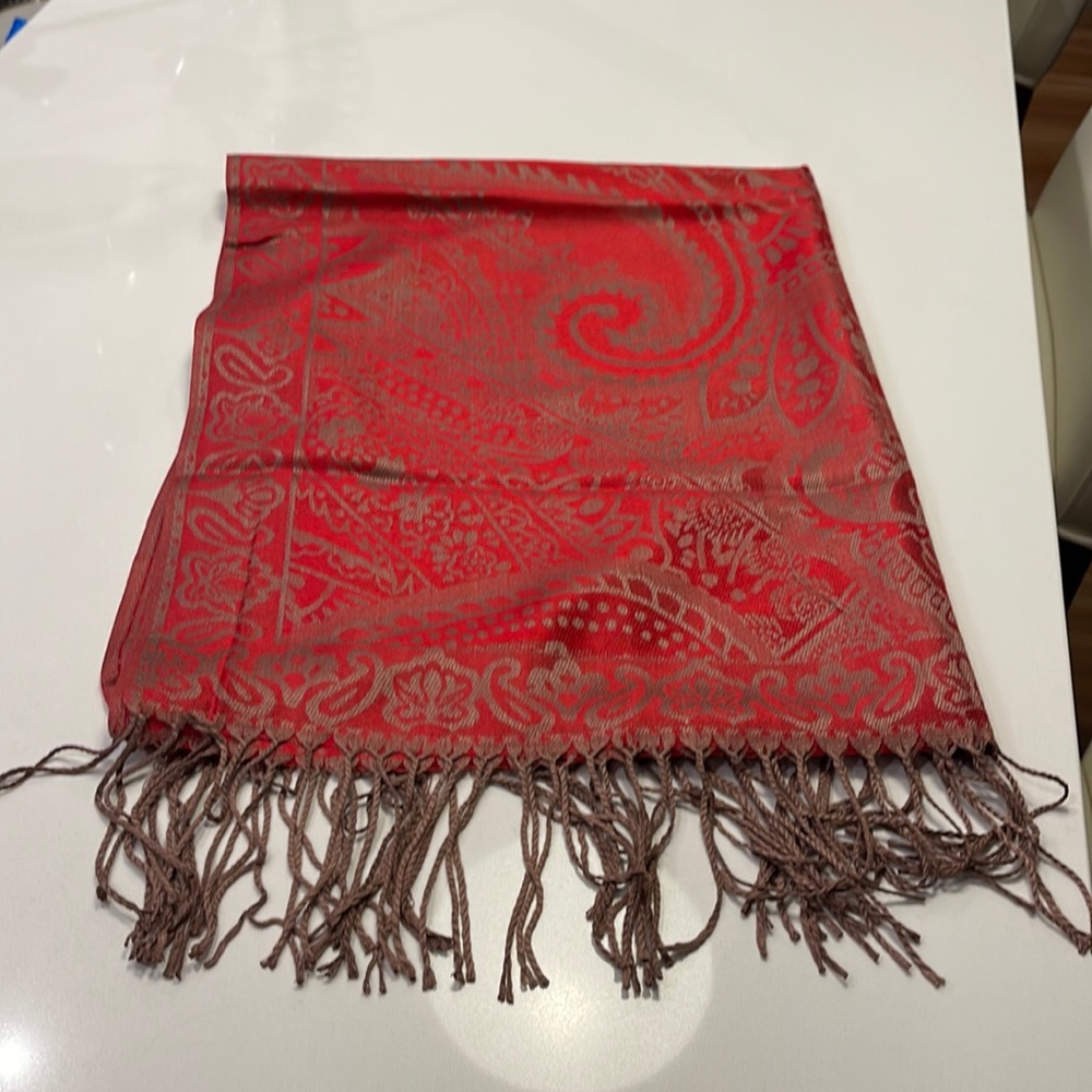 Brand new cover up or scarf